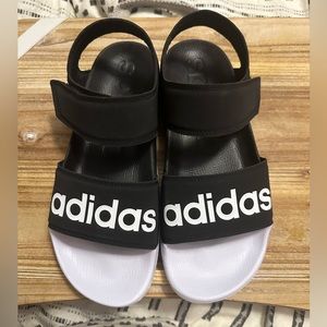 Adidas adilette Woman’s strapped sandals Size 9